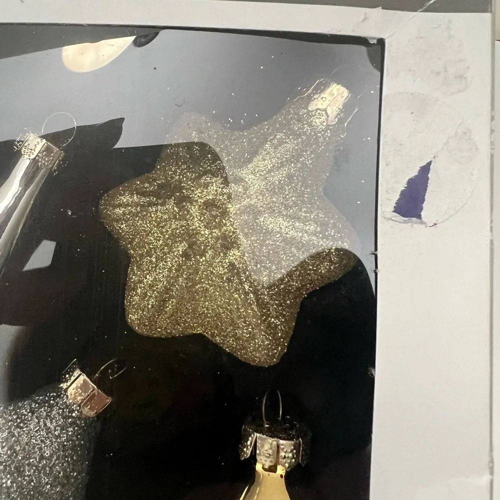 Set a 16 2012 Target gold, white silver glass ornaments with glitter
